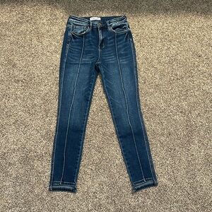 Flying Monkey Jeans 
Style #f4388
Cut #52155